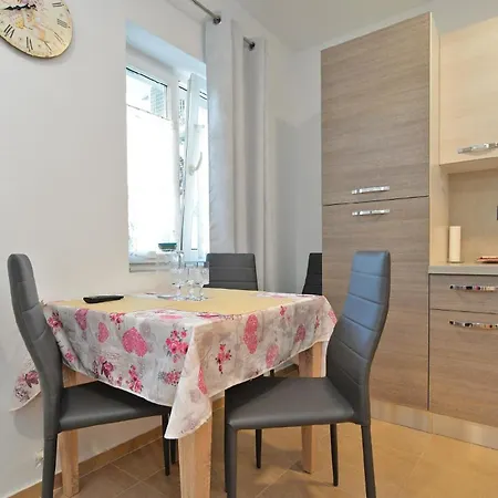 Fuer 2 Personen Ca 25 Qm In Fazana, Istrien Istrische Riviera *