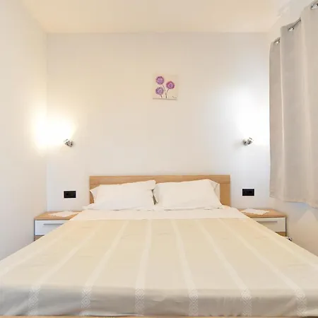 Fuer 2 Personen Ca 25 Qm In Fazana, Istrien Istrische Riviera *